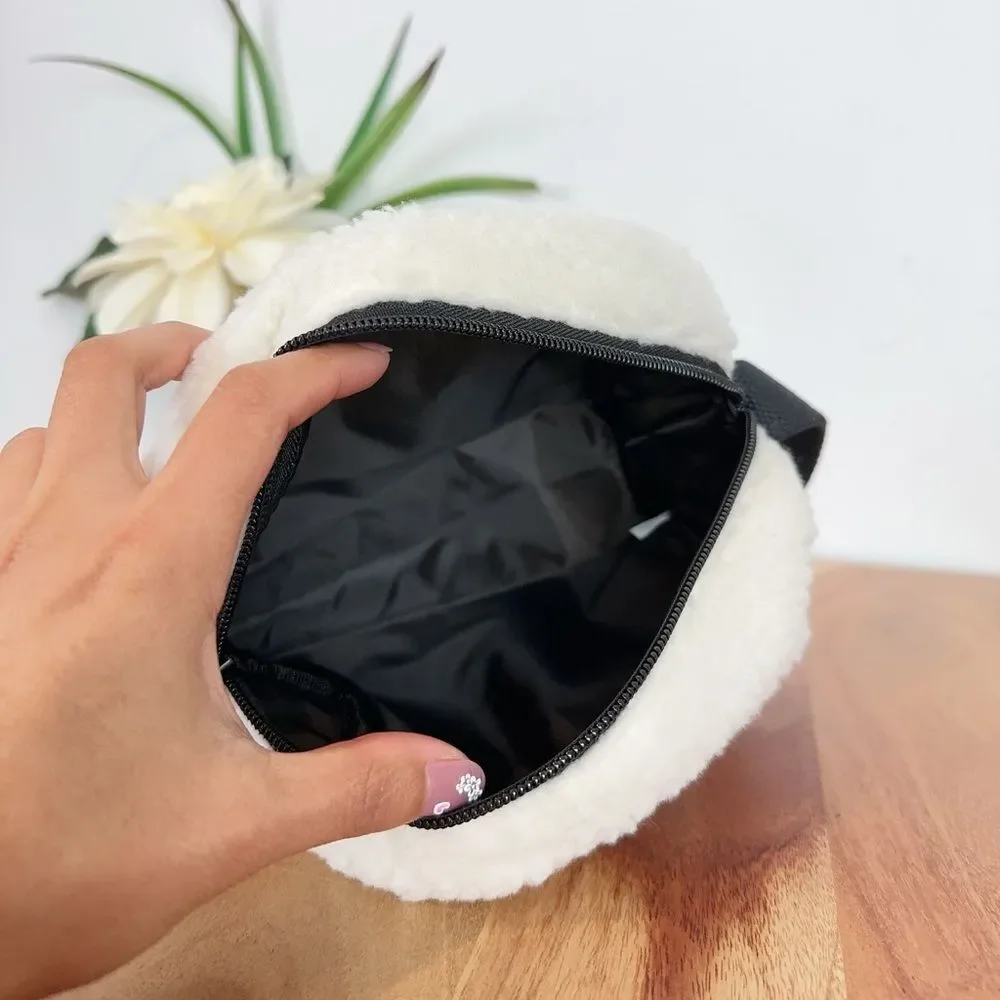 New Kate Spade‎ Sherpa Pouch